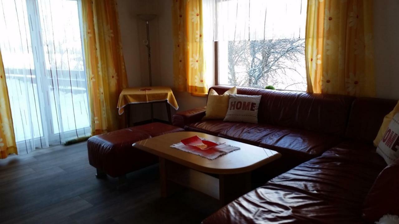 Ferienhaus Karin Брук-ан-дер-Гросглокнерштрасе Екстер'єр фото