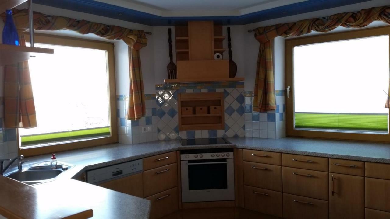 Ferienhaus Karin Брук-ан-дер-Гросглокнерштрасе Екстер'єр фото