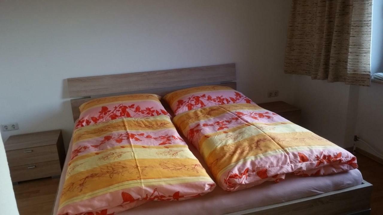 Ferienhaus Karin Брук-ан-дер-Гросглокнерштрасе Екстер'єр фото